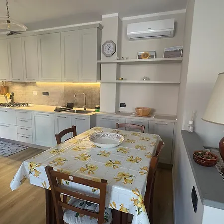 Apartamento The House In Troghi